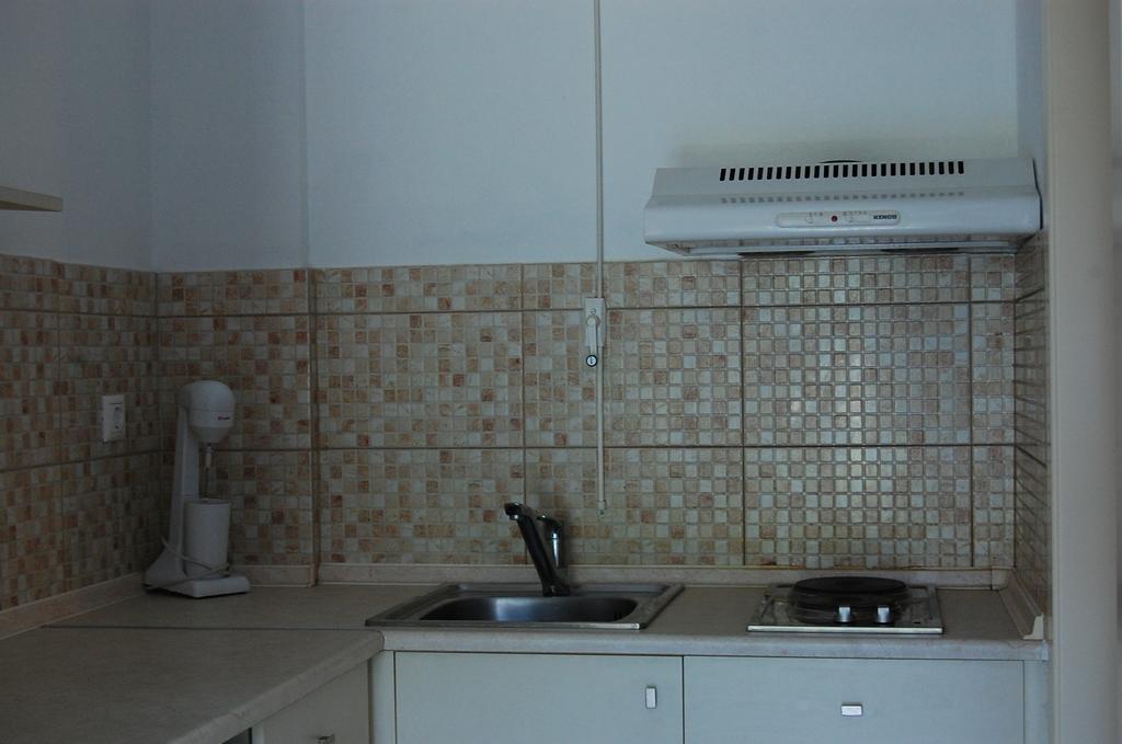 Posidi Studios Luaran gambar